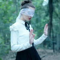 无人的街角的头像-AIProductHub产品导航社区