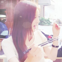 文艺少女的头像-AIProductHub产品导航社区